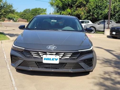 2025 Hyundai ELANTRA Sport