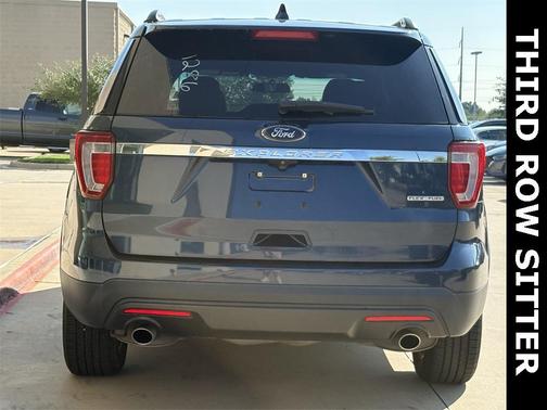 2016 Ford Explorer Base