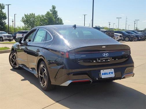 2025 Hyundai SONATA SEL