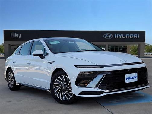 2025 Hyundai SONATA Hybrid Limited