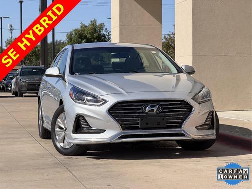 2018 Hyundai SONATA Hybrid SE