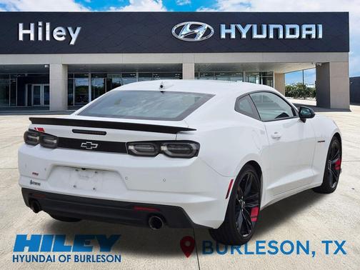 Summit White 2024 Chevrolet Camaro 3LT