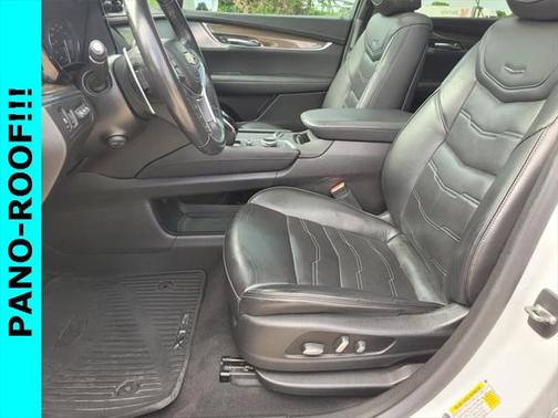 2020 Cadillac XT5 Sport