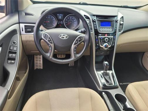 2016 Hyundai Elantra GT Base