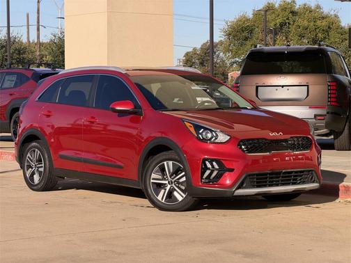 2022 Kia Niro LXS