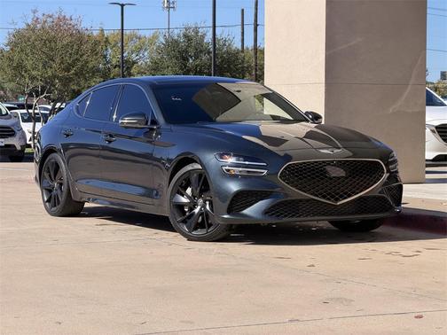 2023 Genesis G70 3.3T RWD