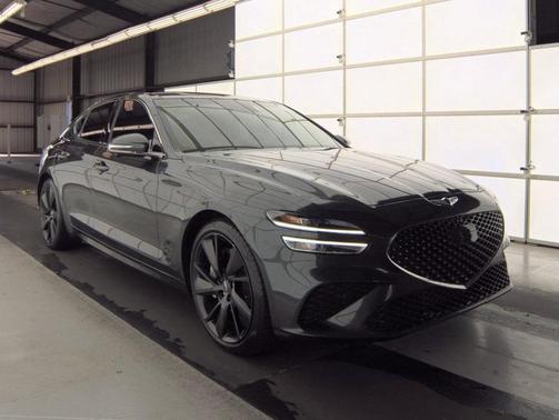 2023 Genesis G70 3.3T RWD