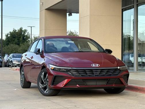 2025 Hyundai ELANTRA Sport