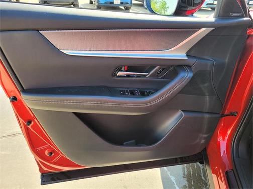 2025 Mazda CX-70 PHEV Premium Plus Package