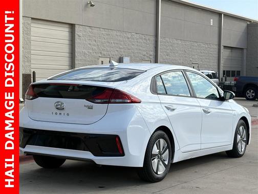 2018 Hyundai IONIQ Hybrid Blue