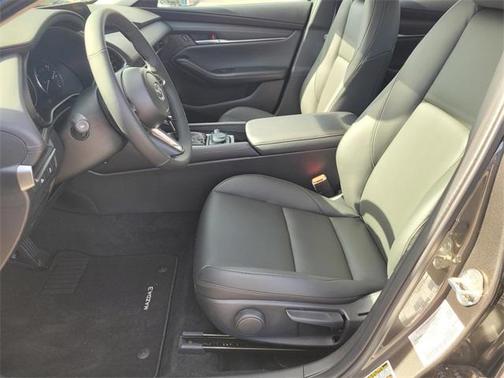2025 Mazda Mazda3 FWD w/Select Package