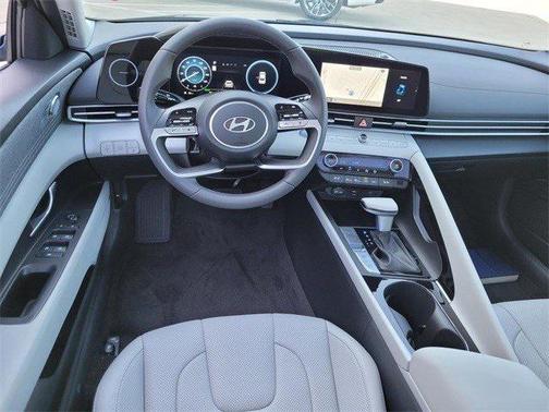 2025 Hyundai ELANTRA HEV Limited