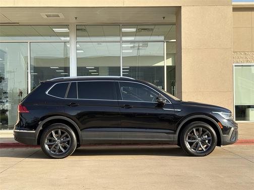 2024 Volkswagen Tiguan 2.0T Wolfsburg Edition