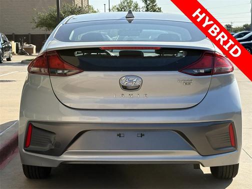 2020 Hyundai IONIQ Hybrid Blue