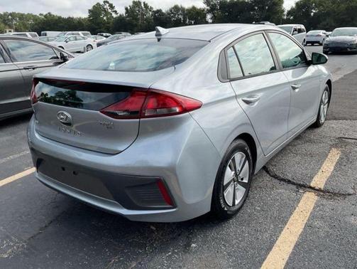 2020 Hyundai IONIQ Hybrid Blue