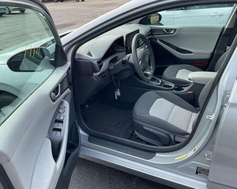 2020 Hyundai IONIQ Hybrid Blue