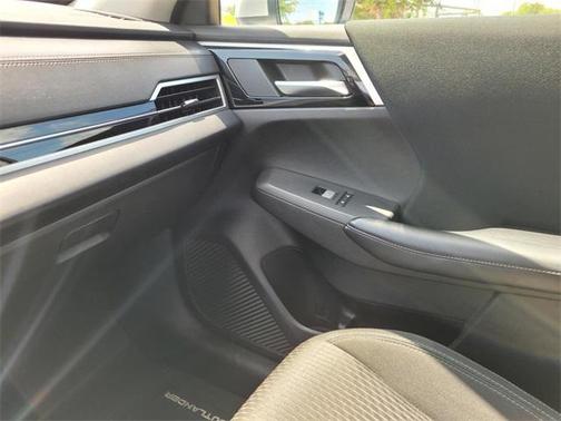 2022 Mitsubishi Outlander ES 2.5 2WD