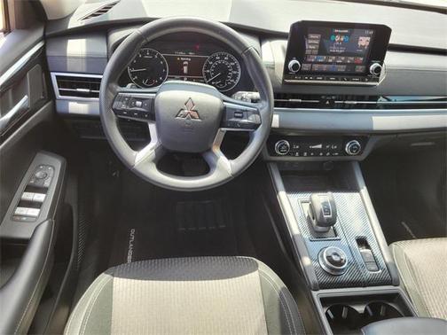 2022 Mitsubishi Outlander ES 2.5 2WD