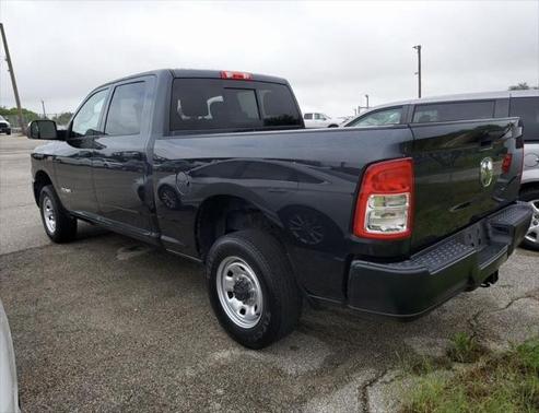 2020 RAM 2500 Tradesman Crew Cab 4X2 6'4' Box