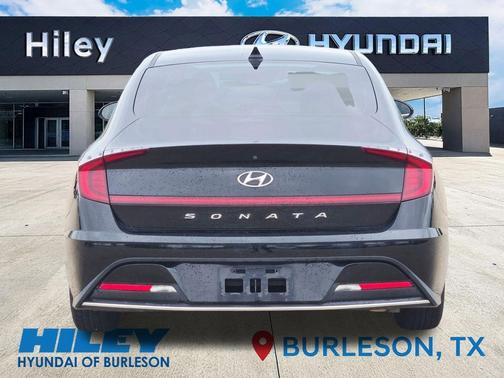 Phantom Black 2022 Hyundai SONATA SE