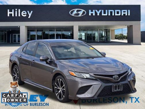 Predawn Gray Mica 2019 Toyota Camry SE