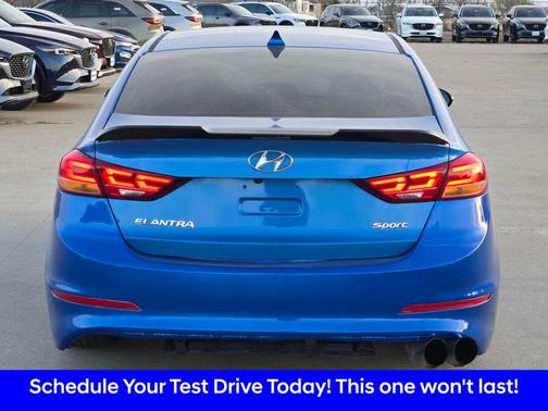 2018 Hyundai ELANTRA Sport