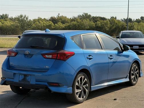 2017 Toyota Corolla iM Base
