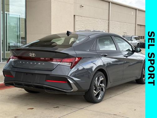 2025 Hyundai ELANTRA Sport