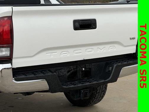 2022 Toyota Tacoma SR5