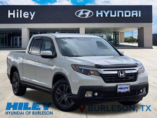 White Diamond Pearl 2018 Honda Ridgeline Sport