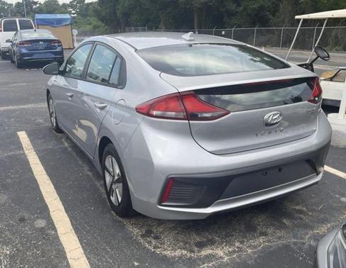 2020 Hyundai IONIQ Hybrid Blue