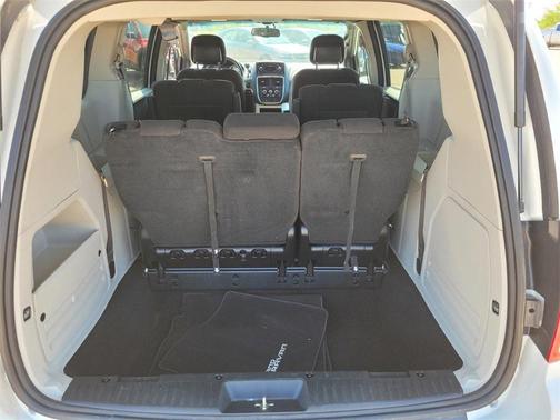 2016 Dodge Grand Caravan AVP/SE