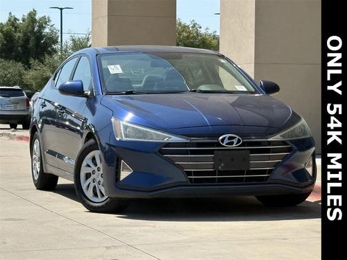2019 Hyundai ELANTRA SE