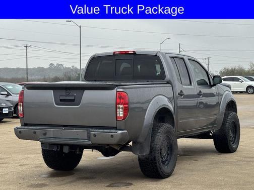 2020 Nissan Frontier SV