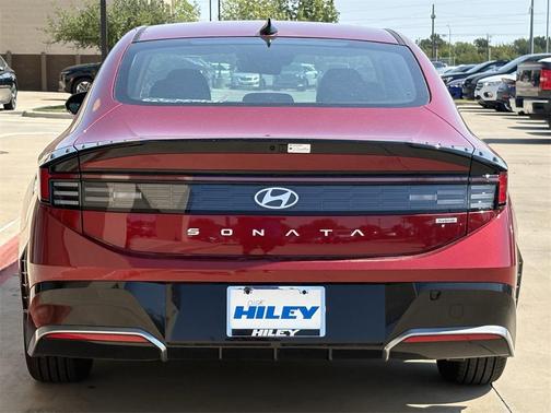 2025 Hyundai SONATA Hybrid SE