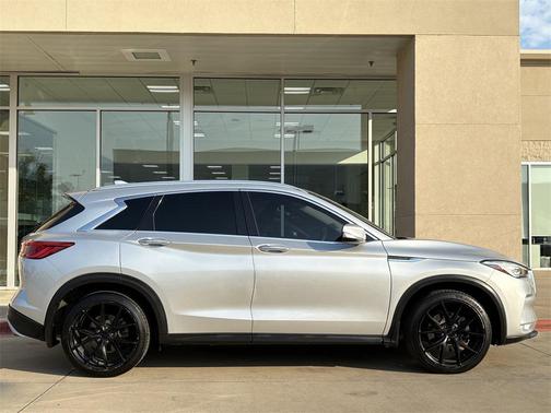2019 INFINITI QX50 Luxe