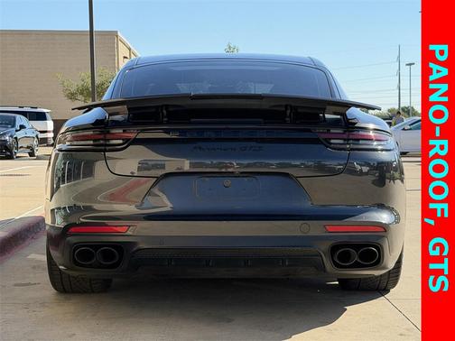 2019 Porsche Panamera GTS