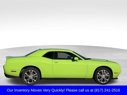 2023 Dodge Challenger SXT