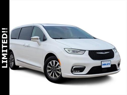 2022 Chrysler Pacifica Hybrid Limited