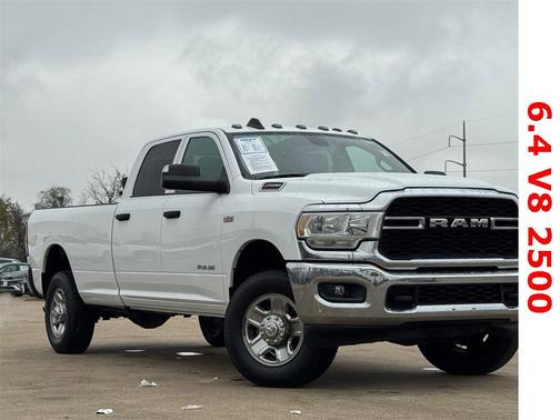 2022 RAM 2500 Tradesman Crew Cab 4x4 8' Box