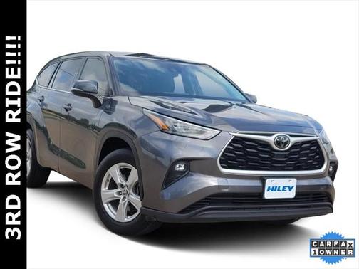2020 Toyota Highlander LE