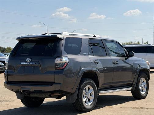2016 Toyota 4Runner SR5