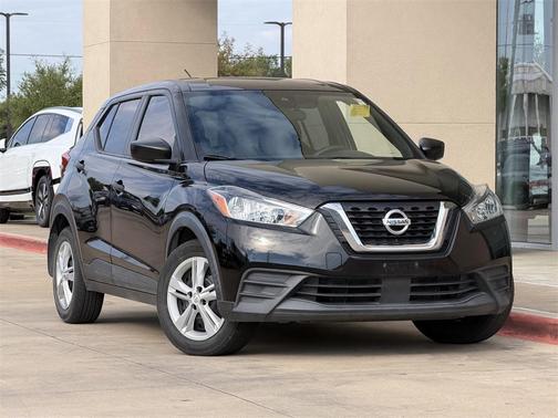 2020 Nissan Kicks S