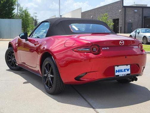 2025 Mazda MX-5 Miata Sport