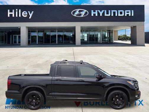 Crystal Black Pearl 2023 Honda Ridgeline Black