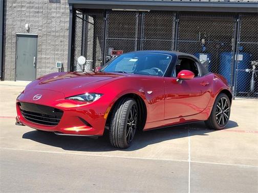 2025 Mazda MX-5 Miata Grand Touring