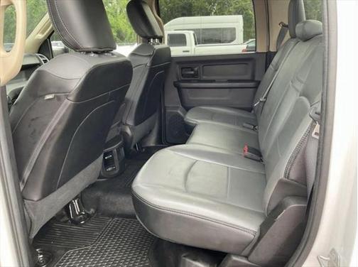 2020 RAM 2500 Tradesman Crew Cab 4X2 8' Box