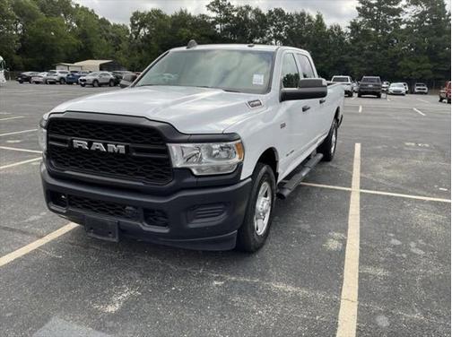 2020 RAM 2500 Tradesman Crew Cab 4X2 8' Box