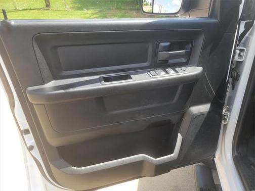 2020 RAM 2500 Tradesman Crew Cab 4X2 8' Box