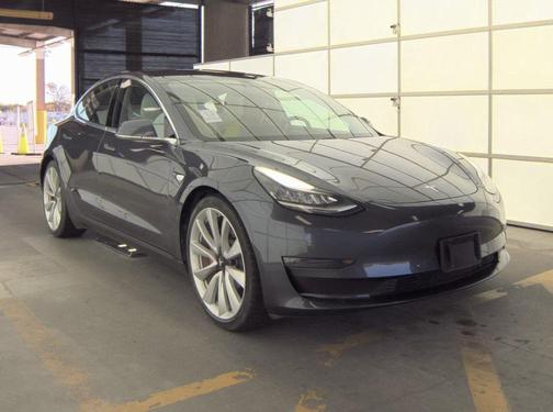 2018 Tesla Model 3 Long Range